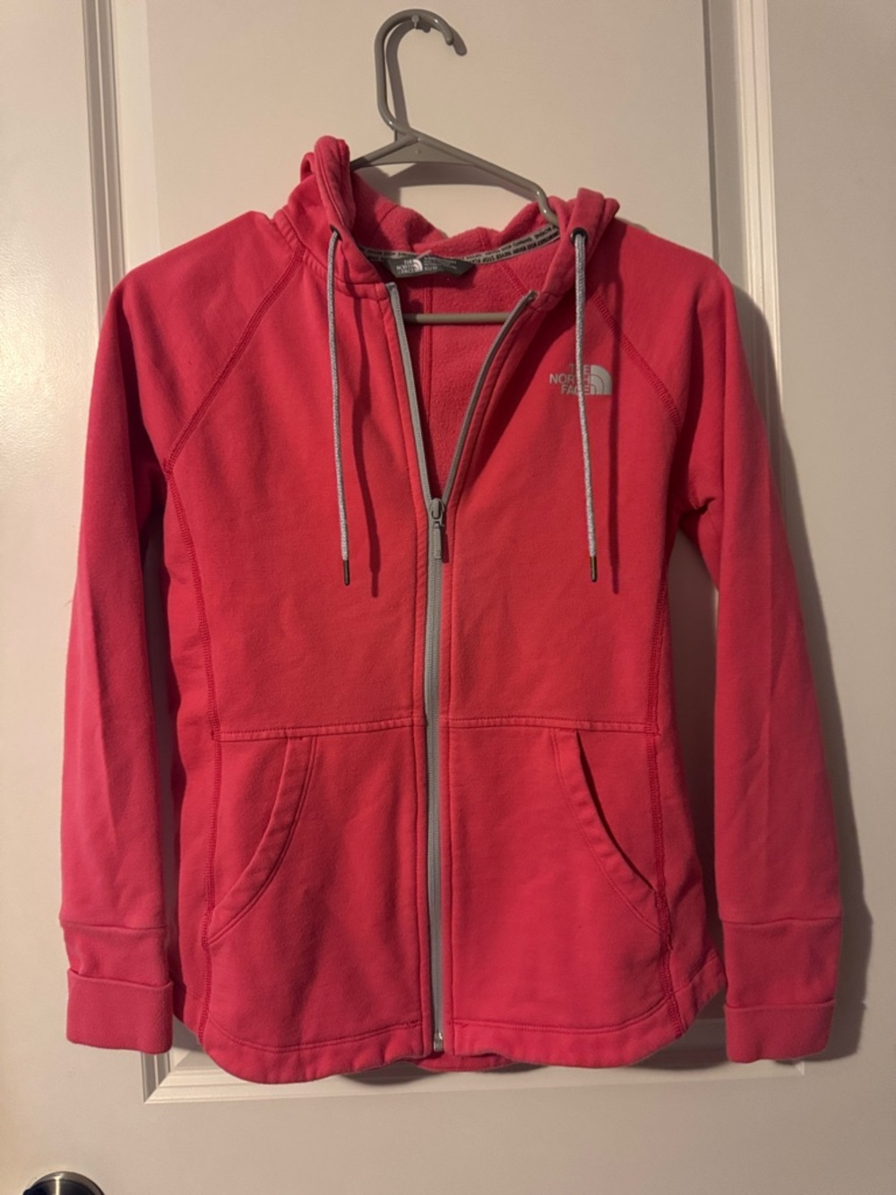 Women’s north face pink hooded zip up sweater XS